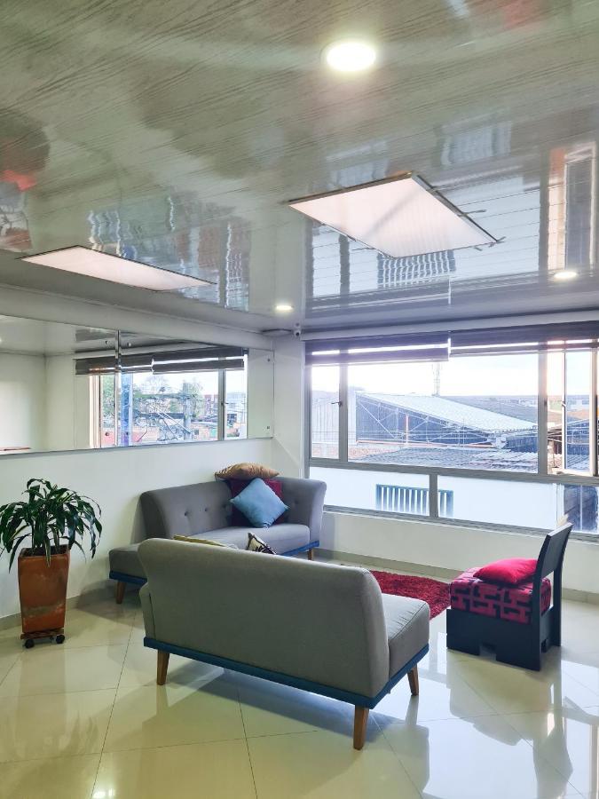 Hotel Casa Huesped Kiwi Богота Экстерьер фото