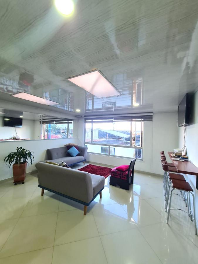 Hotel Casa Huesped Kiwi Богота Экстерьер фото